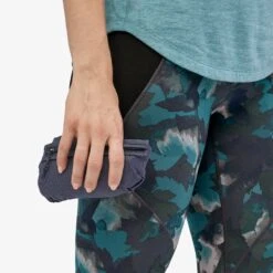 Patagonia Women's Houdini Air Jacket - Smolder Blue (24040SMDB) 5 Patagonia Women's Houdini Air Jacket - Smolder Blue (24040SMDB) -marathonsports shop 24040 SMDB STUFF