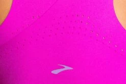 Brooks Women's Dare Crossback Run Bra 2 Brooks Women's Dare Crossback Run Bra -marathonsports shop 350074 633 D1 Dare Crossback Run Bra