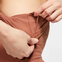 Nike Women's Yoga Luxe 7/8 Tights - Red Bark/Terra Blush (CJ4203-275) 3 Nike Women's Yoga Luxe 7/8 Tights - Red Bark/Terra Blush (CJ4203-275) -marathonsports shop CJ4203 275 PHSYM003