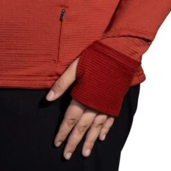 Brooks Women's Notch Thermal Hoodie 2.0 4 Brooks Women's Notch Thermal Hoodie 2.0 -marathonsports shop brooks 221568692 d3