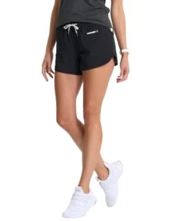 Vuori Women's Clementine Short 2.0 -marathonsports shop vuori womens clementine shorts 2 black 4 inch 7